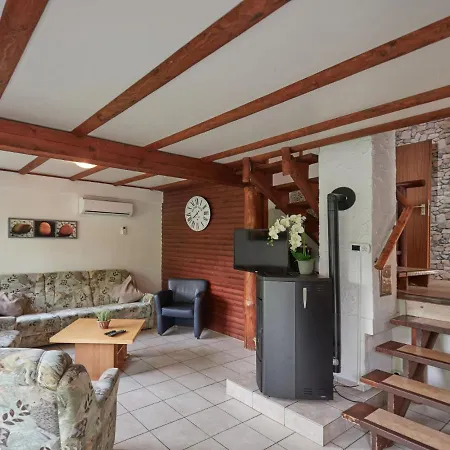 Holiday home Aschenputtel By Interhome *