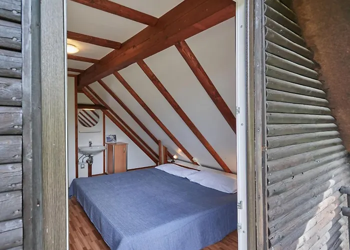 Aschenputtel By Interhome